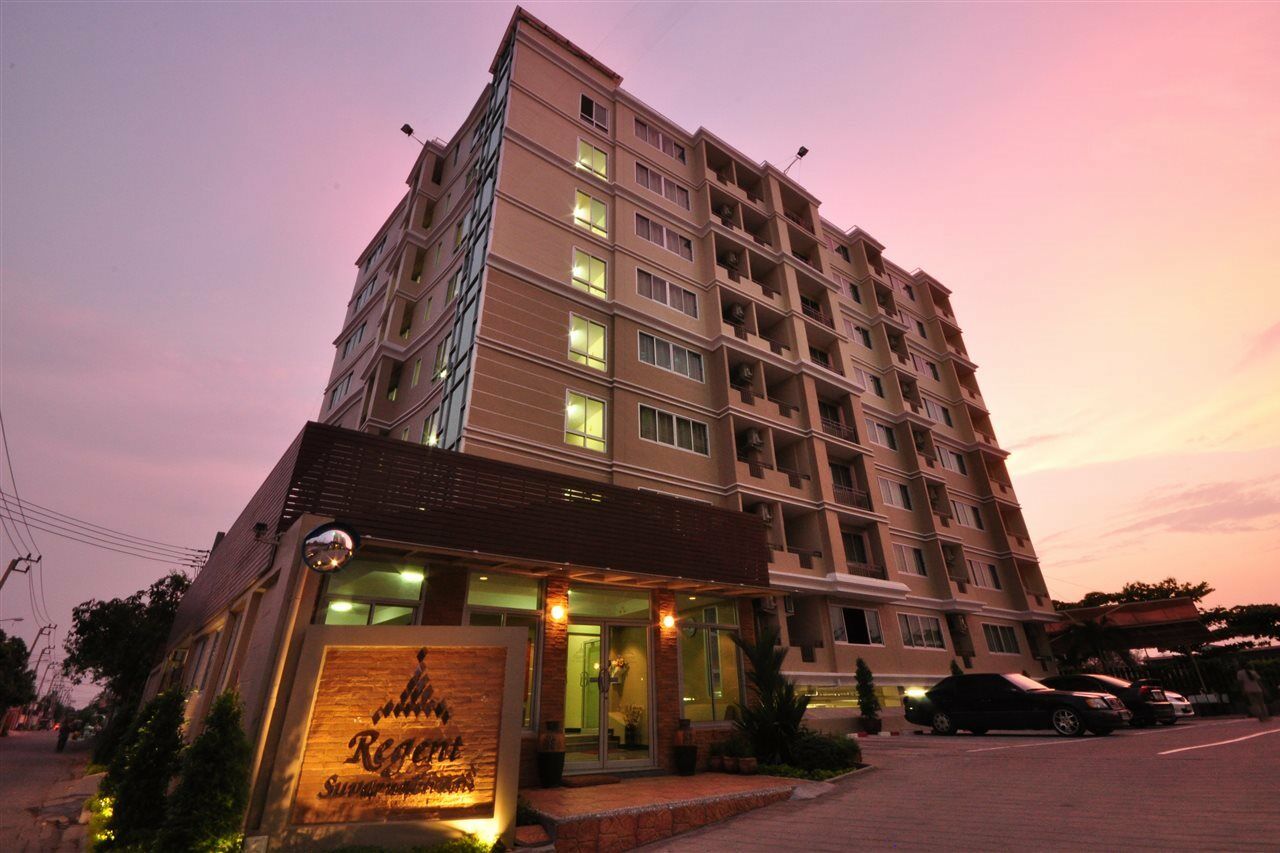 Regent Suvarnabhumi Hotel Bangkok Exterior photo